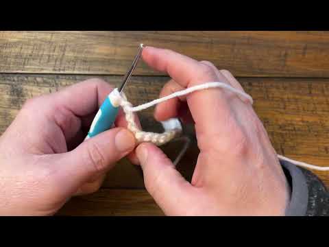 Free Course Learn How to Crochet Easy Alphabet and Numbers Pillows