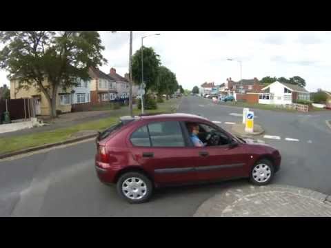 Cars Cuts up Cyclist . Y826 DVC. SMIDSY