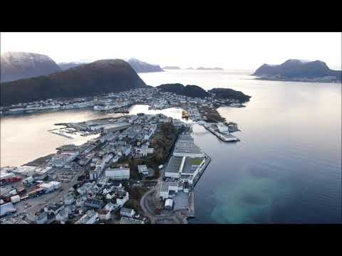 Ålesund, Norway from Langevåg, over Sulafjellet by Mavic 2 Zoom Drone