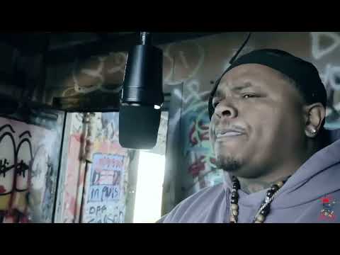 CHARLY BOE “RUN IT IN” PROD BY LFINGUZ (MICROPHONE STREET PERFORMANCE )