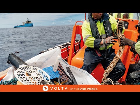 Cleaning up the ocean : Ocean Cleanup's technology explained