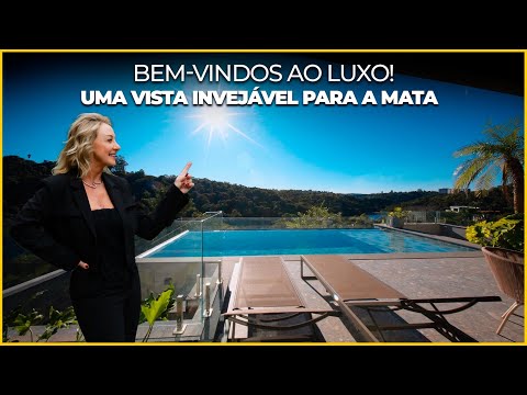 Casa contemporânea com lazer completo e elevador
