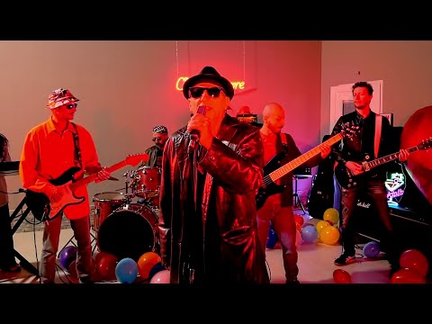 Stefano D'Orazio of Vernice - I Put My Heart In It (Music Video)