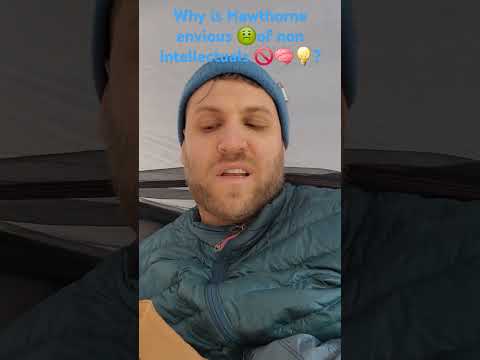 Why is #Hawthorne  in #scarletletter envious 🤢of non #intellectuals 🚫🧠💡?