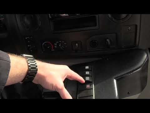 2015 Ford Goshen 25 Passenger + Rear Luggage Shuttle Bus - S17536