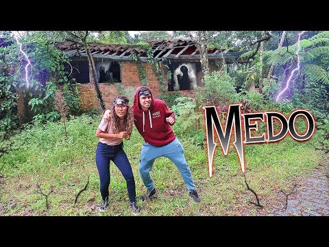 INVADIMOS UMA CASA MAL-ASSOMBRADA - (ESCUTAMOS PASSOS)