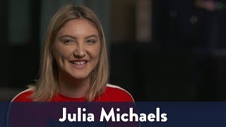 Julia Michaels Says Niall Horan Parties Hard! | KiddNation