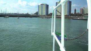 preview picture of video 'Gosport Ferry'