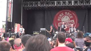 Funeral Dress @ Punk Rock Bowling - Las Vegas - I Feel Fine / Pogo Never Stops - 27/05/2013