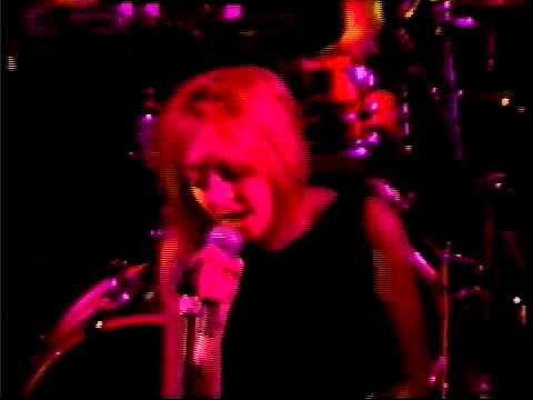 "flowers bloom" Nicola Hitchcock/Mandalay live