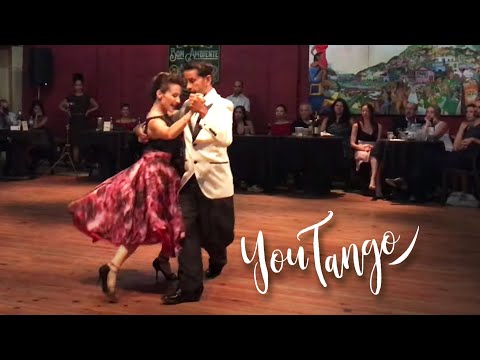 Emiliano Alcaraz y Sara Parnigoni en Chau Che Clú - "Milongueando En El 40"