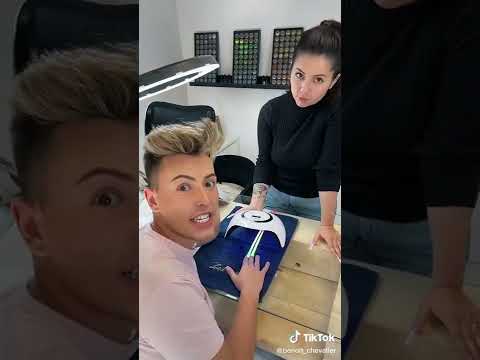 YouTube Thumbnail