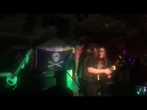 MALOKARPATAN “Na horárni ve folvarku šafári rohatý jáger” ENCORE!