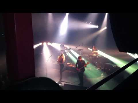 Vive la Fete - Assez (live at AB Brussels)