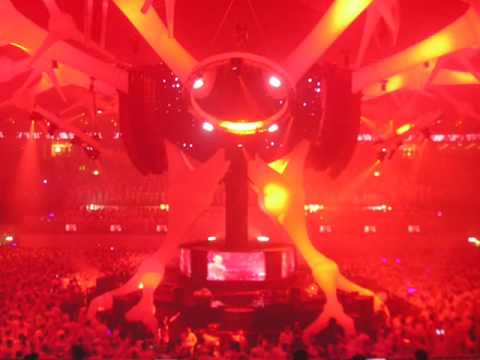 Sensation White 2008 Prague