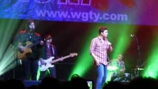 Scotty McCreery - Santa Claus is Back in Town - York PA 12/22/13