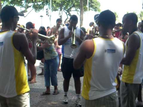 ESTRADA 55: Carnaval 2010 - BANDA DO BAIRRO PEIXOTO - Copacabana - 13/02/2010