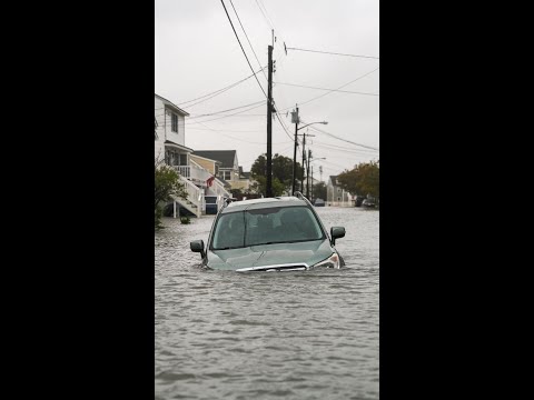 Rare fall nor'easter lashes parts of the East Coast