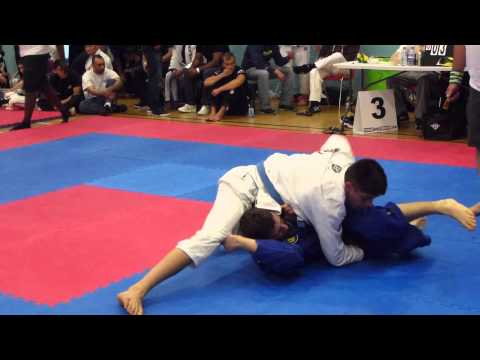 BJJ Pro Cup 2013 - Blue Adult - Feather - FINALS - Jack Gratttan