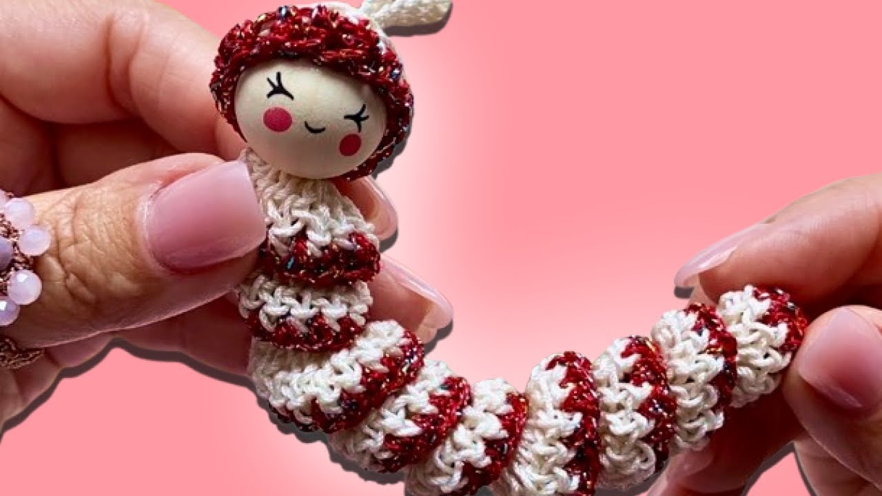 GUSANITO NAVIDEÑO QUITAPENAS A CROCHET - REGALOS CON AMOR