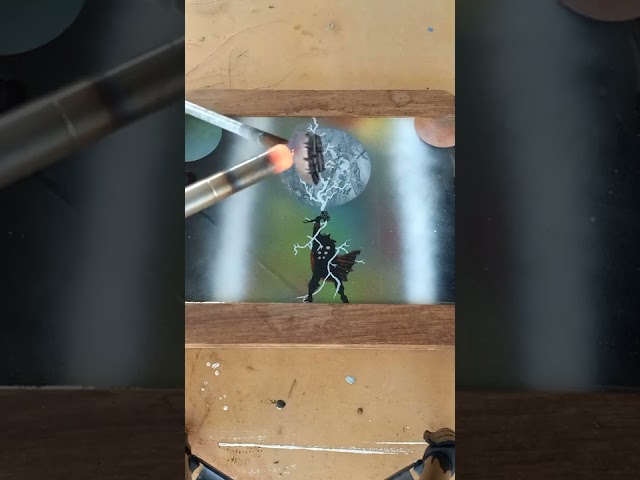 Vídeo relacionado con Marvel Avengers Endgame Thor Spray Paint Logo Camiseta