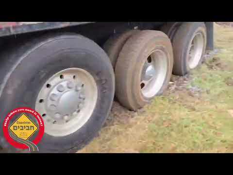Chavivim of Orange County responded to a lumber truck stuck in mud