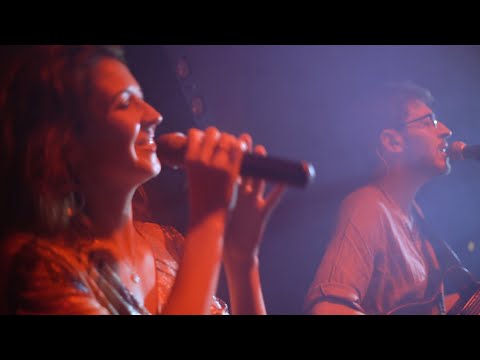 Santi & Tuğçe – Respira – Live at Beate Uwe, Berlin