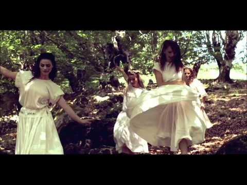 Nexhmije Pagarusha - baresha ( short cut )