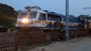 Narsapur to Dharmavaram TRAIN 17247 at Palakollu Railway Station 🚉 💯