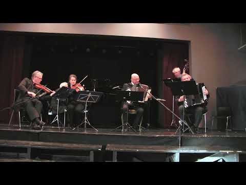 Gamle Danser fra Sør-Odal ved Rolf Nylend & Håvard Svendsrud med Ensemble.