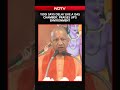 Yogi Adityanath Says Delhi Like A Gas Chamber, Praises UPs Environment - Video