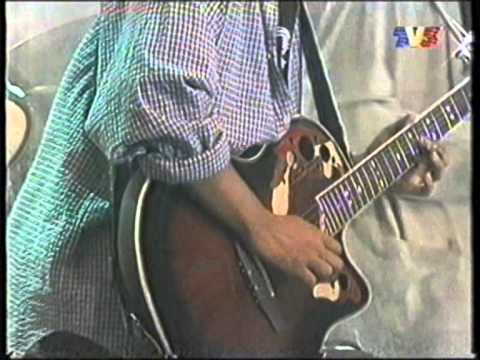 Umbrella   Bukalah Hatimu