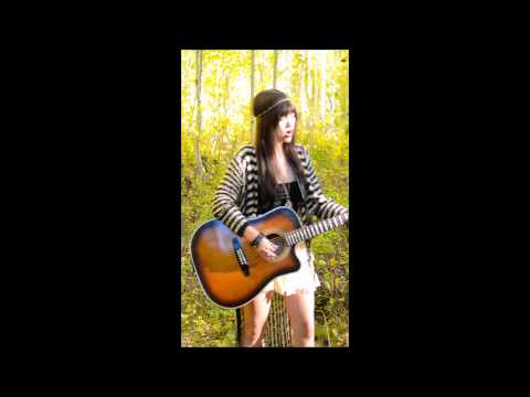 Kalli Therinae - In the middle of the woods