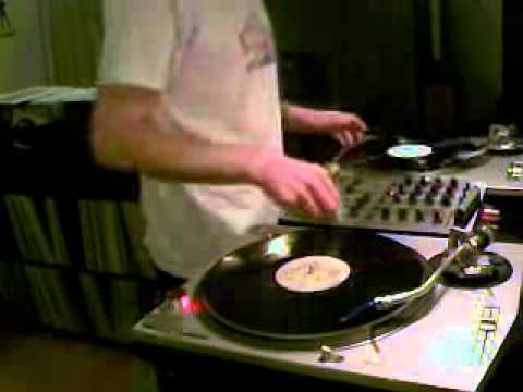 DJ Zyron Live on Interstate FM 2013-11-02