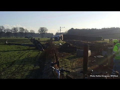 Zugunglück bei Dalfsen, Niederlande: Mindestens ein Toter