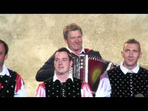 Tine Lesjak & Nemir & Akordi - Venček nagrajenih viž T. Lesjaka 2 (v živo)