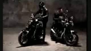 Lorie - Un garçon (clip officiel)