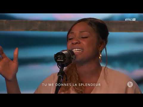 Sylvie Tagbo - Tu me donnes la splendeur  (reprise de la chanson de Joseph Moussio)