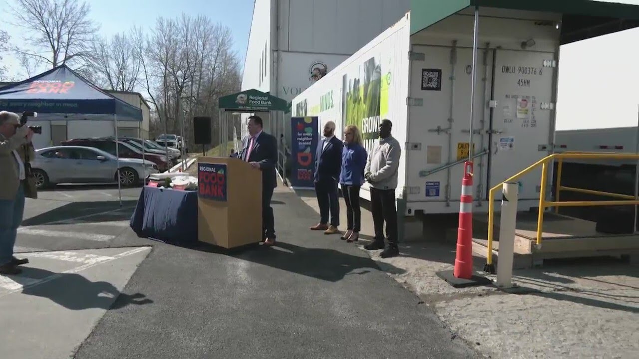 Regional Food Bank unveils freight farm container