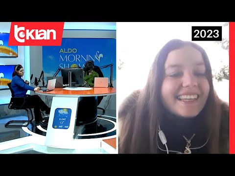 Gazetarja nga Gjirokastra: Krenohemi me Enver Hoxhën, njerëzit të kënaqur nga sistemi i tij