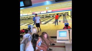 preview picture of video 'Rotary Club of Spring Hill, Florida and Springstead High School Interact Club Bowling Fun'