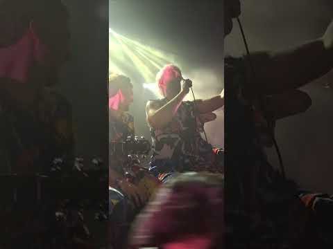 Un dia a la vez + 135 - Alan Sutton y las Criaturitas de la Ansiedad @C3Stage GDL