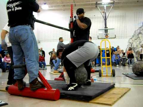 260 lb Atlas Stone over Bar -- NAS Hope for the Holidays --  Keith Thompson