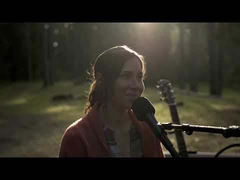 Mari Jürjens - Omaenese ilus ja veas (live @Põlva)