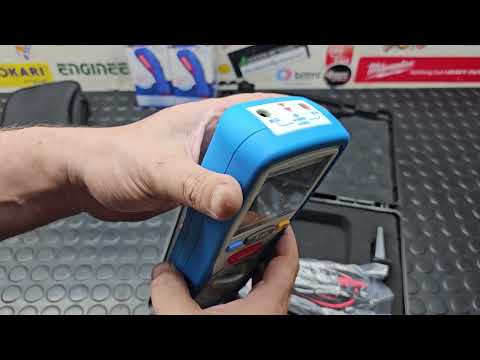 Peaktech 2695 (Tester de izolatie) si Peaktech 3432 (locator sigurante)