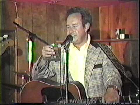 Bobby Hodge at the Town Pump in Verona Wisconsin Part 1