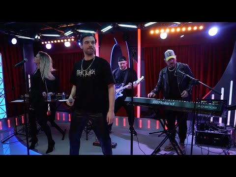 Filatov & Karas - I Keep On/Надо же (Live @ Золотой Микрофон)