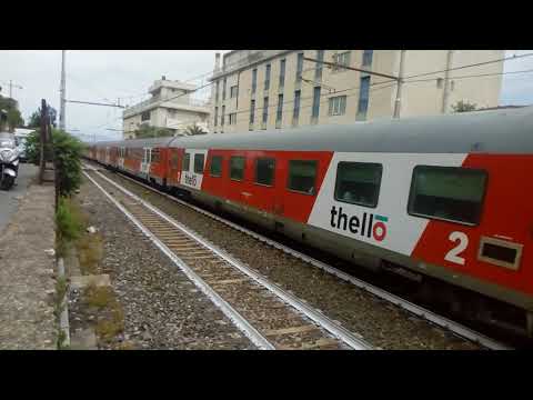 Treno EUC  thello  con E402b-103 in transito a Ceriale