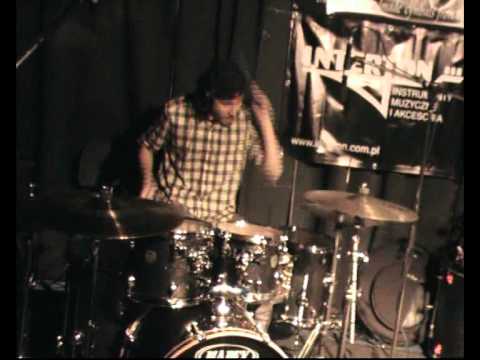 Bartek Pawlus - performance on Avant Drum Shop 2010 part 2