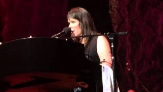 Beth Hart-&quot;Everything Must Change&quot;-Town Hall-NYC-2/26/16